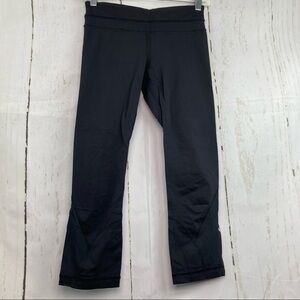 Lululemon black cropped leggings
